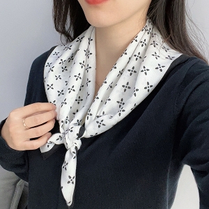 SCARPY CREATION FOULARD CARRE<br>Blanc