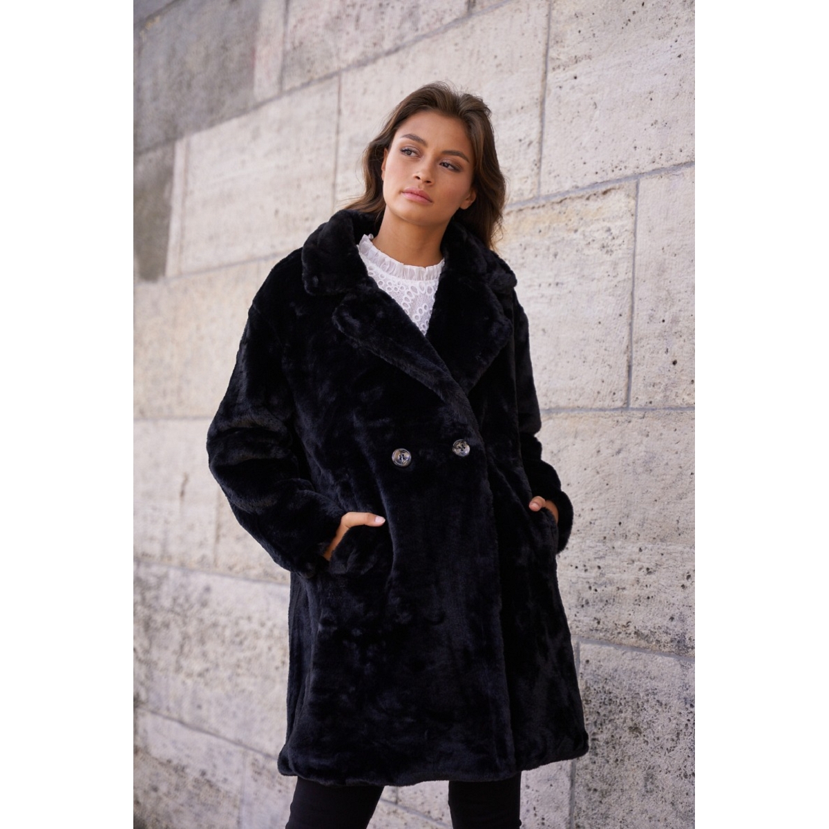 Manteau fourrure vegan fashion femme